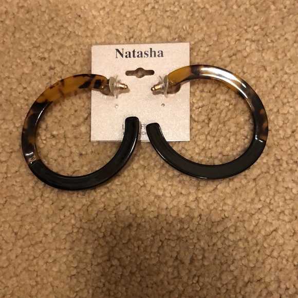 Earrings large Tortoiseshell hoops lead free new - Picture 2 of 2